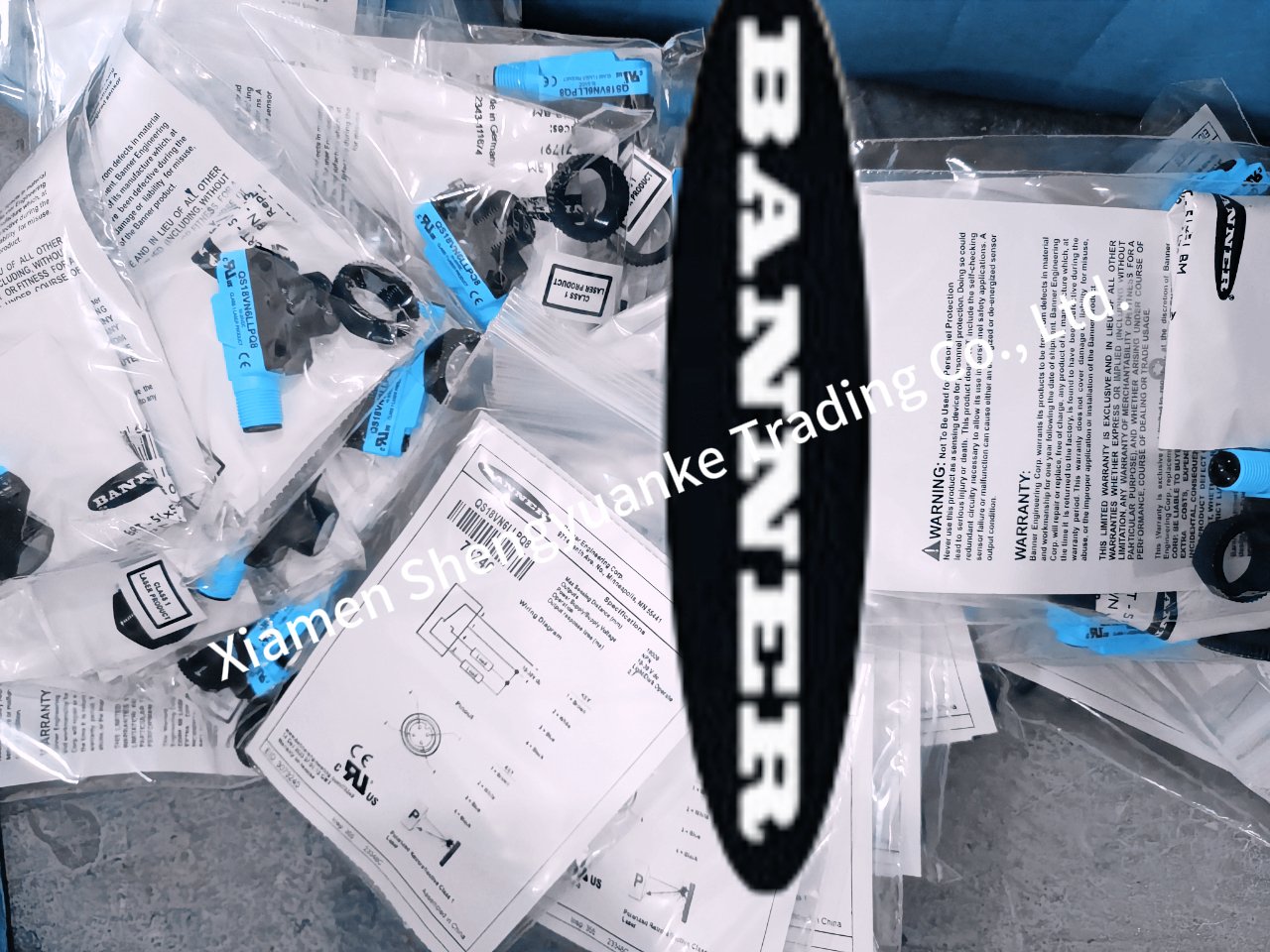 BANNER Photoelectric Sensor QS18VN6FF100 W/30(72093) - Image 3