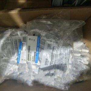 SMC BMB5-032 Auto Switch Mounting Bracket Assembly