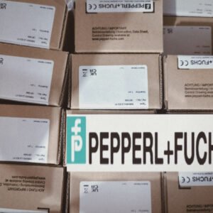 PEPPERL+FUCHS Retroreflective sensor ML100-55/102/115 in stock